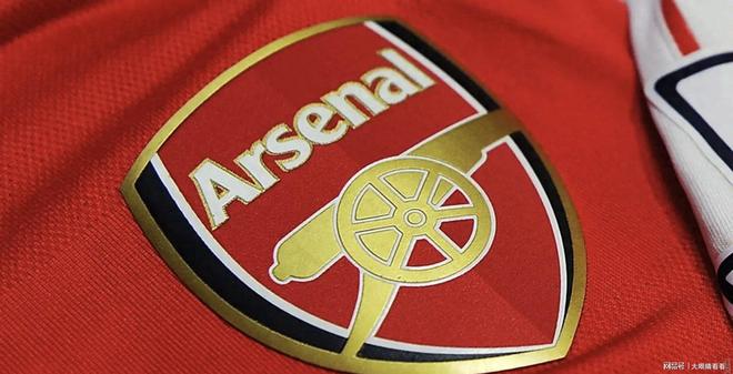 LPL登峰上单数据图火了！TheShy吃草挤奶，Bin疯狂吸血不打伤害